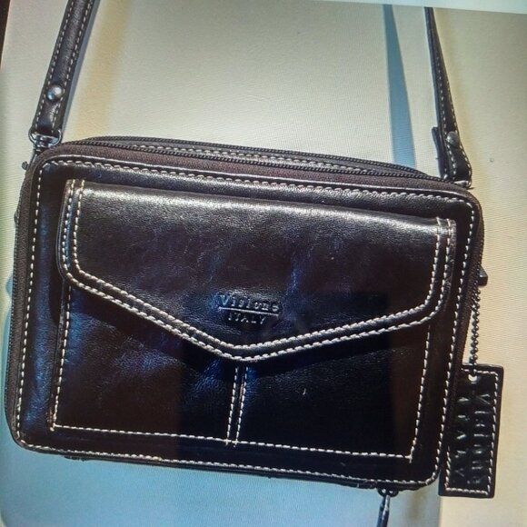 Black Italian designed shoulder bag - Picture 13 of 13